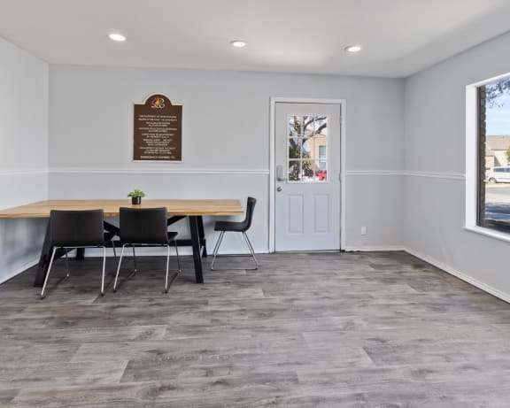 Photo Gallery Image
