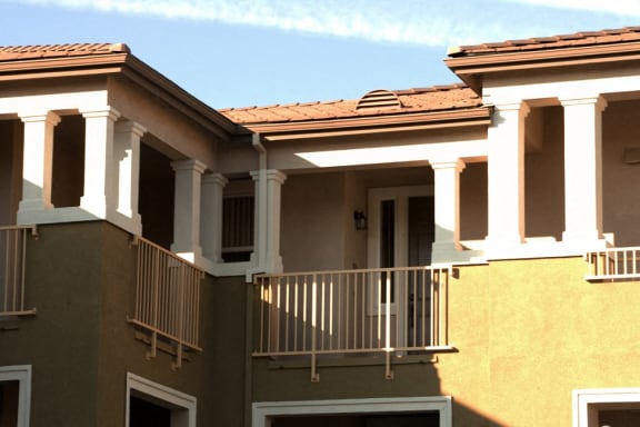 exterior property balcony