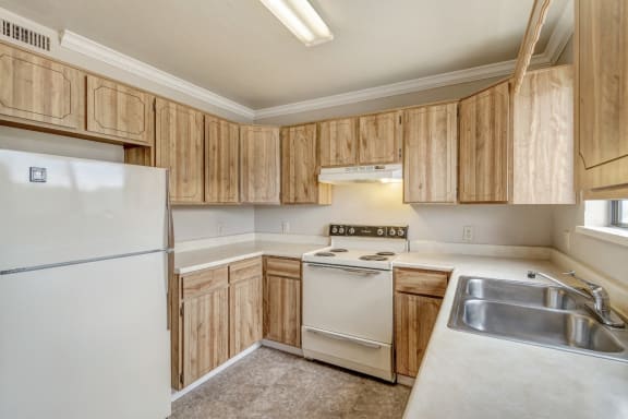 Kitchen at Marina Heights Apartments in Prescott, AZ