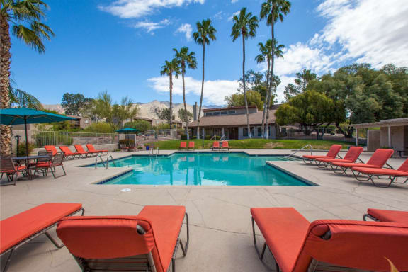 Pool and pool patio at Sunrise Ridge Apartments in Tucson AZ