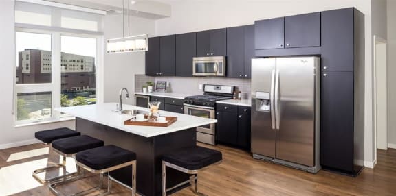 Edition kitchen - Minneapolis apartments for rent - Dean Weidner Foundation