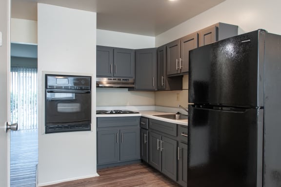 Photos and Video of Pennsbury Court Apartments in Morrisville PA