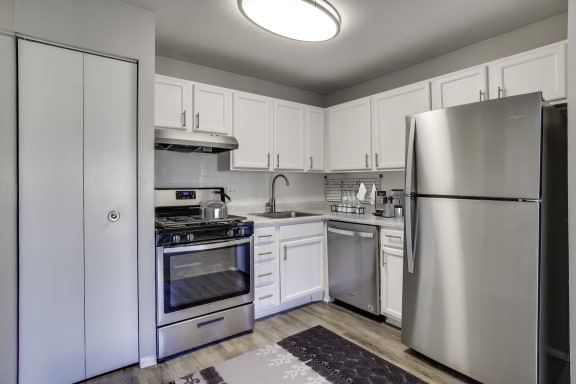 Fully Equipped Kitchen at The District at Forestville Apartments, ZPM , Maryland, 20747
