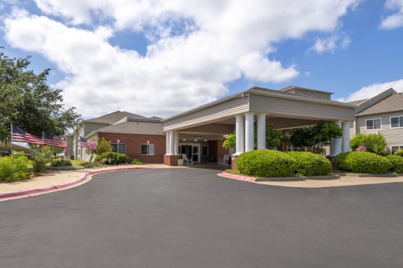 Welcoming and Beautiful Exterior Lyndale San Angelo Senior Living