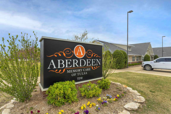 Welcoming Exterior at Aberdeen Memory Care of Tulsa
