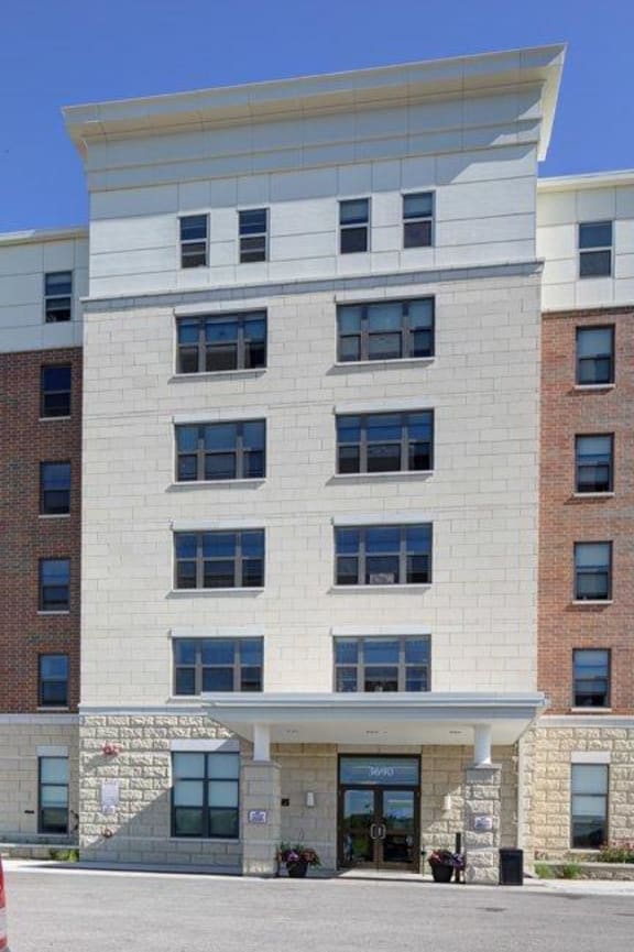 Photos and Video of Residences at Fountain Square in Waukegan, IL