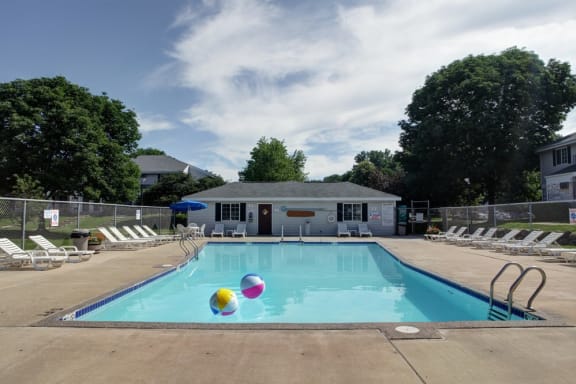 Swimming Pool With Relaxing Sundecks at Stonewood Village Apartments, Wisconsin, 53714