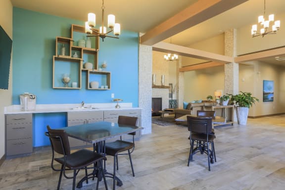 Event Kitchen, Lounge