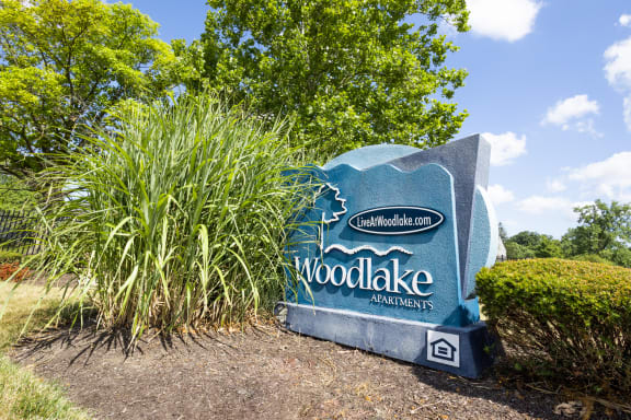 Monument sign at Woodlake Apartments