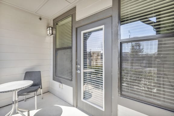 One-Bedroom Apt 9¦Axis Hamilton Luxury Apartments