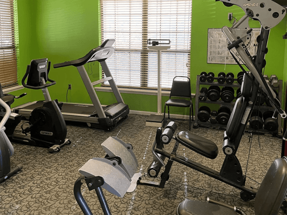 apartment with fitness center at crown colony apartments