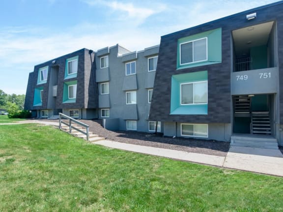 Nori Apartments