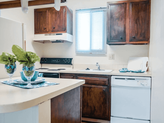 Spacious fully equipped kitchen at ramblewood apartments