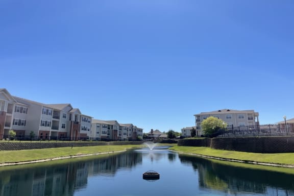 Pond Views at Cumberland Place Apartment Homes, TX, 75703