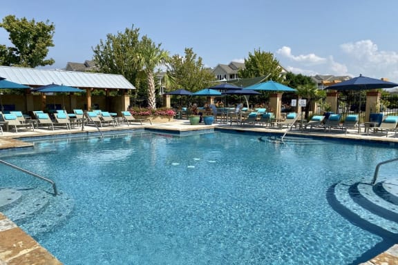 Resort Style Pool at The Summit of Shreveport Apartment Homes, Shreveport, Louisiana, 71105