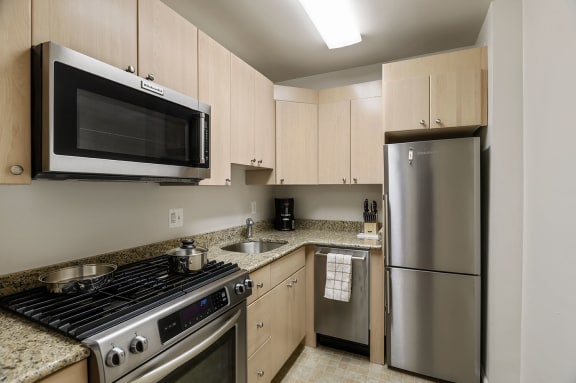 Carillon House Apartments Interior Kitchen Appliances 2