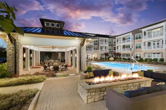 Centrally Located Community at The Flats at Ballantyne Apartments, Charlotte, 28277