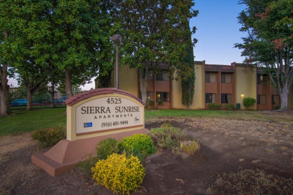 Sierra Sunrise  entrance sign
