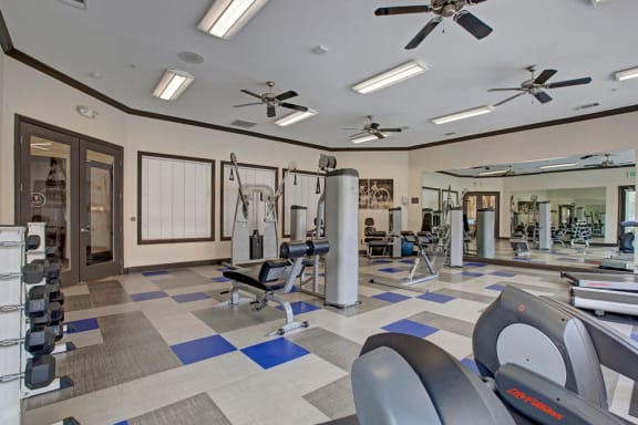 Photos and Video of Broadleaf Apartments in Sacramento CA