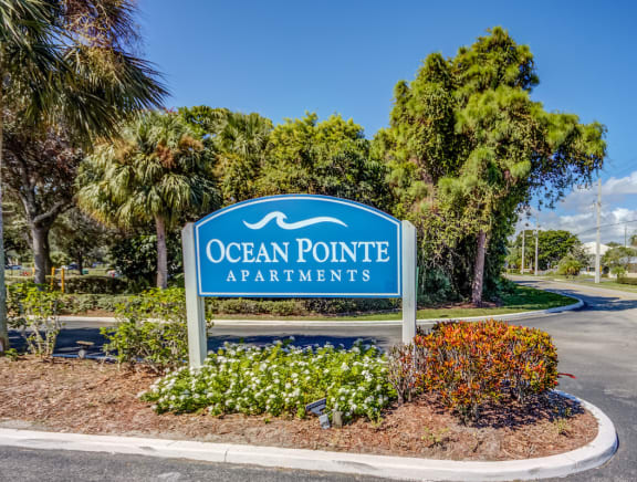 Ocean Pointe - Entrance
