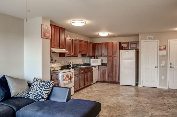 Photos and Video of Viewmont Square Court Senior Living in Hickory NC