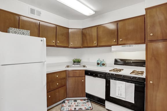 Apartments in Harrisburg, PA | East Park Gardens Residential | Property Management, Inc.