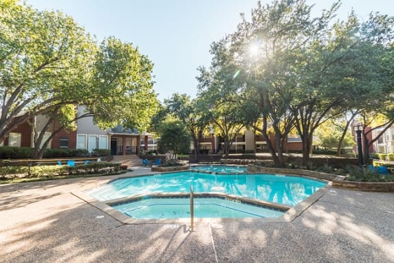Photos and Video of Chatham Court Reflections in Dallas TX