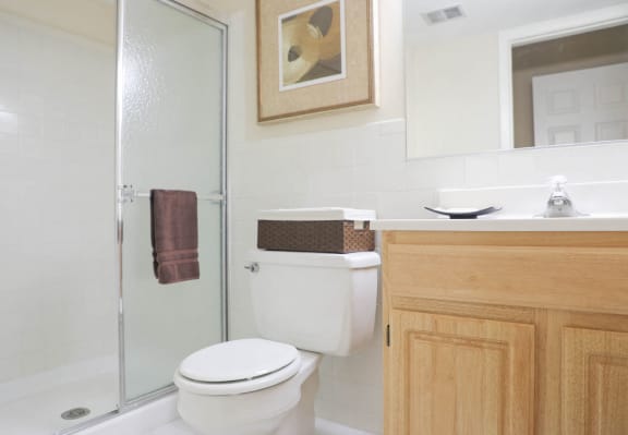 Apartments for Rent in Pikesville MD St Charles at Olde Court