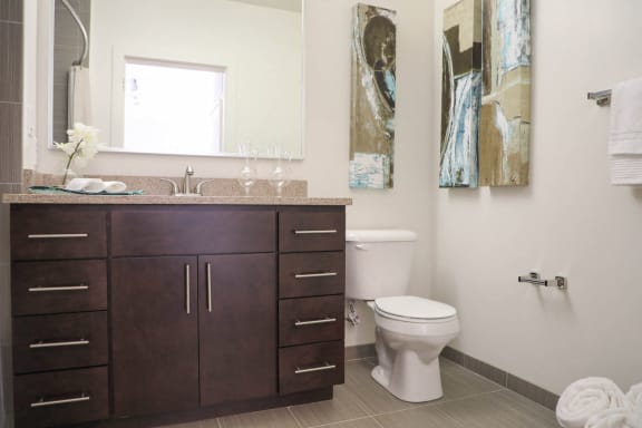 Mocha Style Bath Mocha Style Bath
