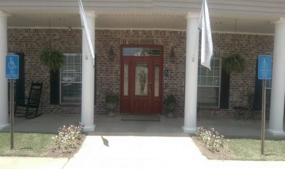 Front Entrance To The Property at Savannah Court of Minden, Minden