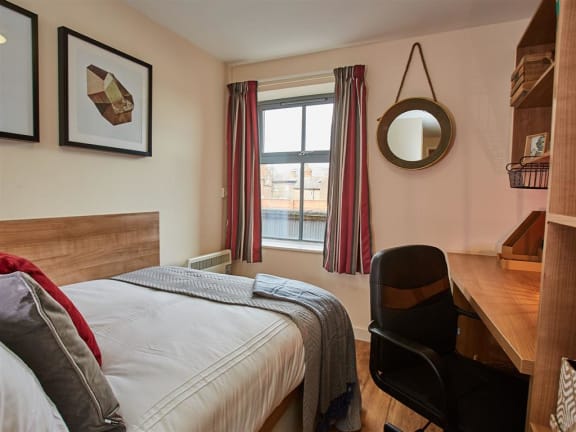 Abbeygate, Chester - En suite Bedroom, 1