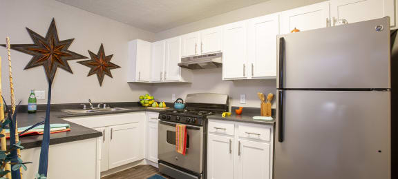 Kitchen at Villas de la Terraza Apartments in Albuquerque NM October 2020