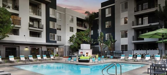 Poolside Sundeck and Grilling Area at Carillon Apartment Homes, Woodland Hills