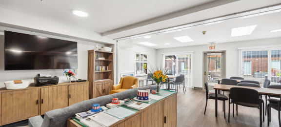 Federal Way WA Apartments Meridian Court Gallery