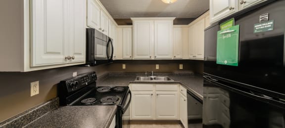 East Lansing Apartments near Michigan State University | Waters Edge Apartments