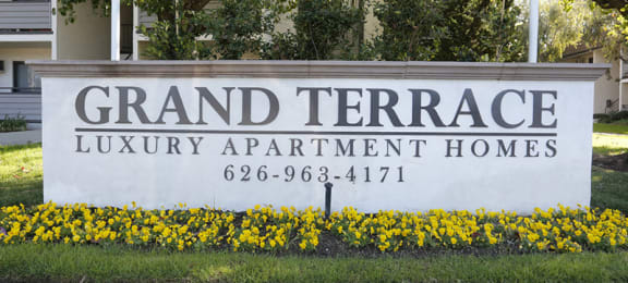 Monument Sign Grand Terrace Luxury Apartment Homes| California 91740