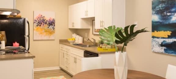 Kitchen and Dining area | Park Vue Apartments in Santa Rosa, CA 95403