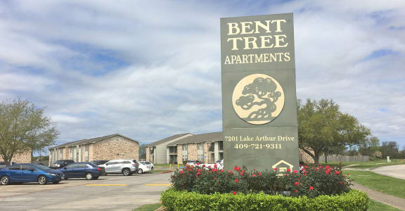 bent tree apartments in port arthur texas