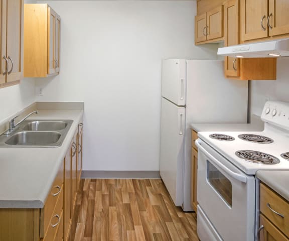 Indian Creek Court Apartments in Hood River OR