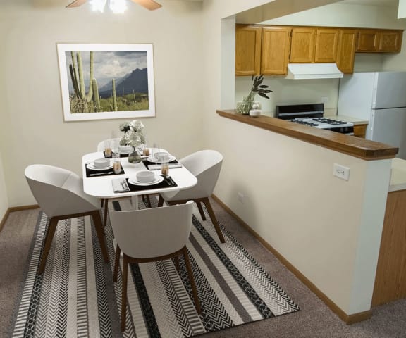 Fox Pointe | Apartments in Aurora, IL