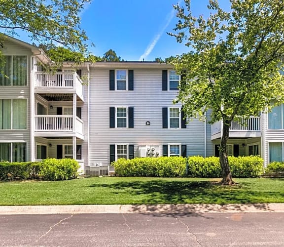 Birch Run Apartments in Clarkston, GA