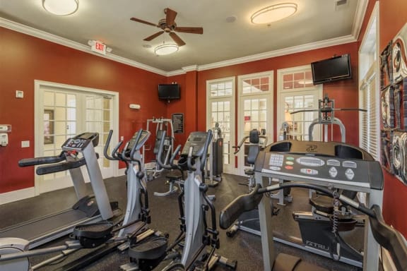 Fitness Center With Modern Equipment at Rose Heights Apartments, Raleigh, 27613
