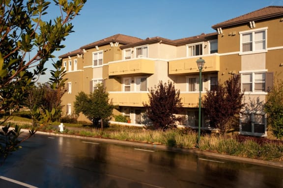 Thumbnail 17 of 27 - exterior property buildings