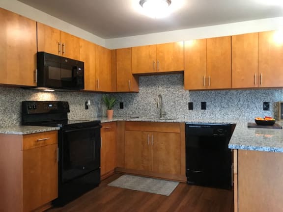 Fully Equipped Kitchen at Oliver Apartments, Temperance, Michigan