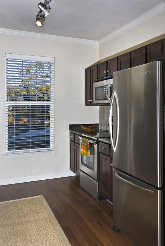Kitchen Appliances at Marina Bay, Irmo, 29063