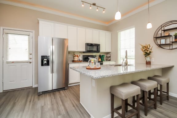 Fitted Kitchen With Island Dining Fitted Kitchen With Island Dining at Pradera Oaks, Bonney