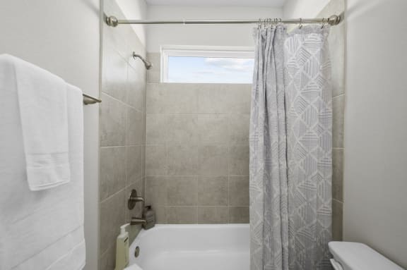 Soaking Tubs With Ceramic Tile Soaking Tubs With Ceramic Tile at Clearwater at Balmoral, Atascocita