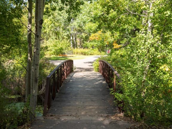 Greenspace Walking Trails at Aspenwoods Apartments, Eagan, Minnesota