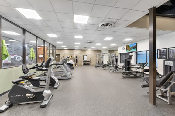 Fully Equipped Fitness Center at The Tarnhill, Minnesota