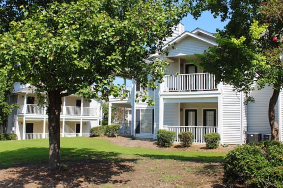 Balconies at Park at Meadow Ridge Apartments in Montgomery, AL